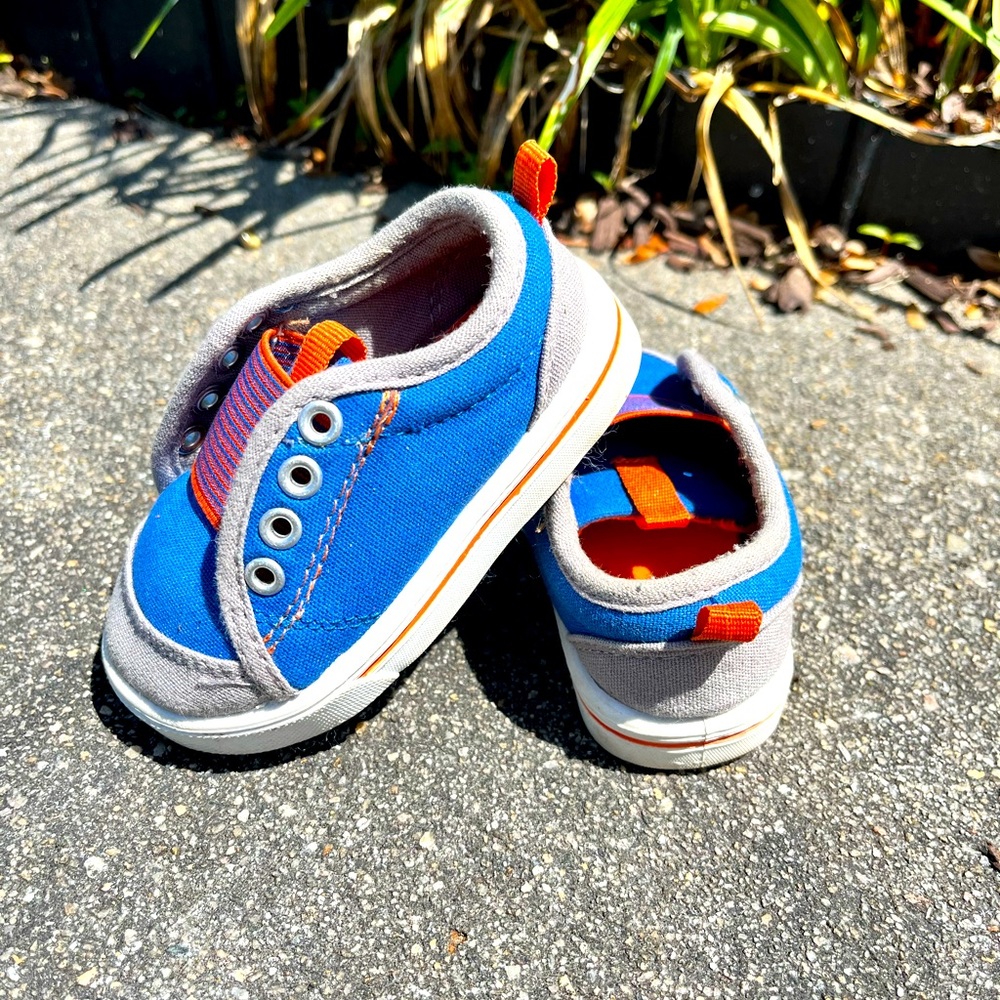 Toddler slip on shoes